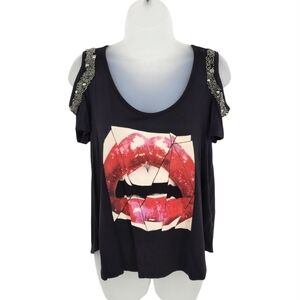 Guess Cold Shoulder Beaded Tee sz S